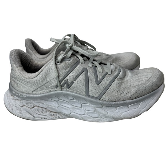 New Balance Women Fresh Foam v4 Run Jog SZ 9.5 B Grey WM0RNC4 Jog Sneakers Shoes - Picture 2 of 10
